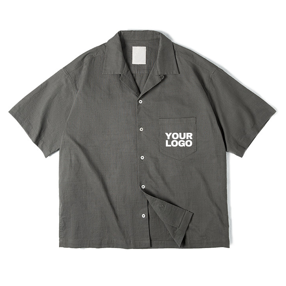 Chemise grise personnalisable avec visuel sur la poche poitrine, coupe casual chic, sans minimum